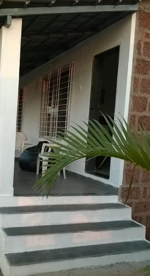 Palm Springs Lake Resort Jaitapur Exterior foto